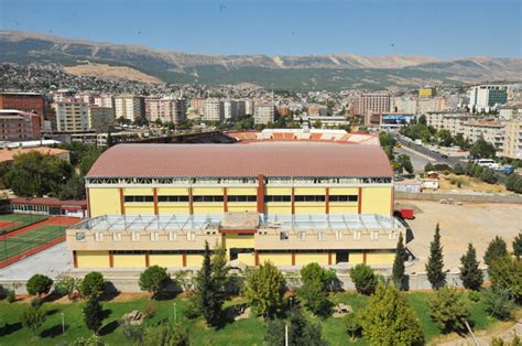 osman sayın spor salonu